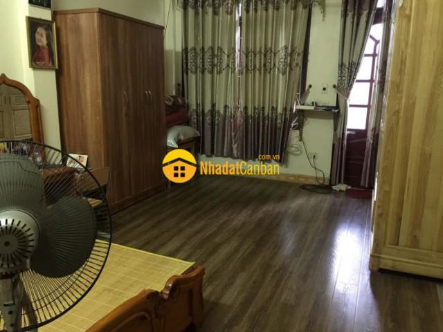 Bán nhà tân mai, 40m²x5 tầng siêu rẻ 4.380 tỷ