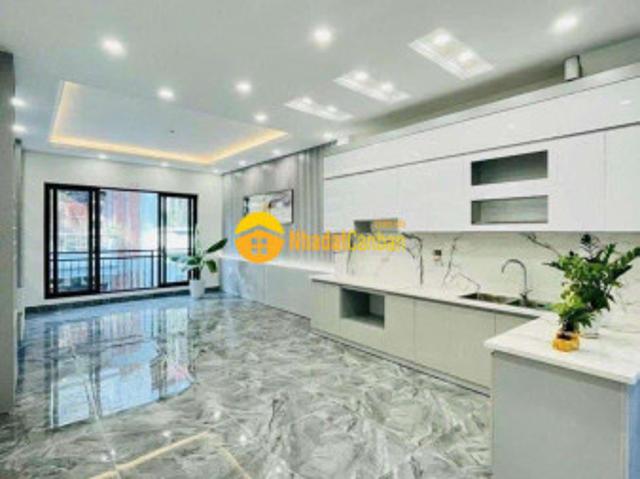 Bán nhà tây sơn 7 tỷ hơn 32 x 5 tầng, 3 ngủ, mt 3.5m