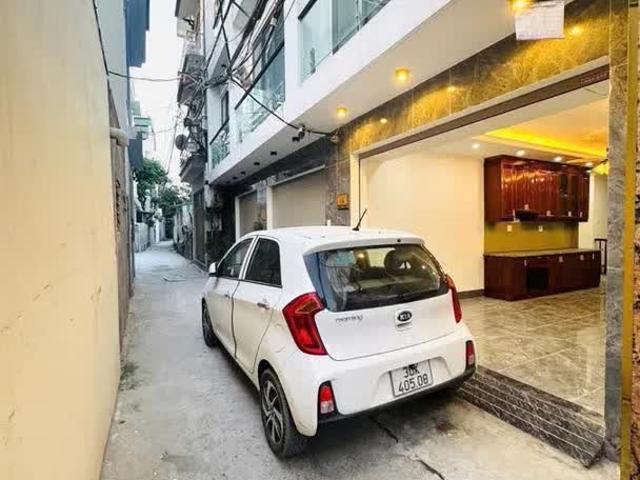 Bán Nhà Thạch Bàn 40M2 6 Tầng Thang Máy, Ô Tô Vào Nhà, Full Nội Thất 8. X Tỷ