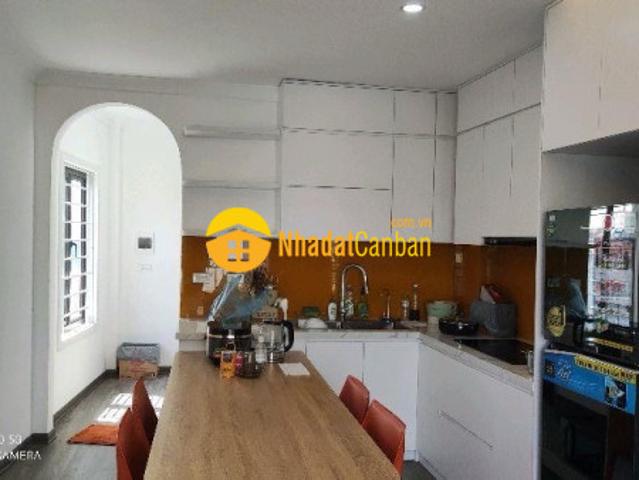 Bán nhà thạch bàn 30m2 x 6 tầng mt4.3m full nội thất chỉ 5.85 tỷ. Lh0965091