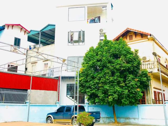 Bán Nhà Thạch Bàn Bát Khối 53.5m x4 tầng, Ô tô đỗ cạnh nhà giá 5,25 tỷ. Lh 0965858