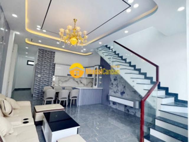 Bán nhà thị trấn diên khánh 2 tầng mới xây ngay trung tâm tdp phú lộc tây 3 gần chợ thành
