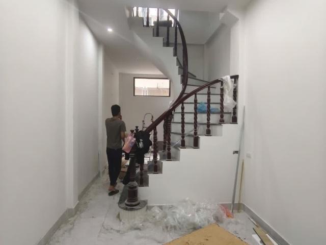 Bán Nhà Thái Hà 27/31m2. 4 tầng. Mặt tiền 3m. giá 10.5 tỷ Đống Đa Hà Nội