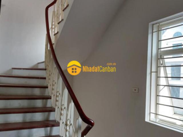 Bán nhà thinh quang, 6 tầng, đang thuê 25 tr 1 tháng, 45 m2,6,3 tỷ