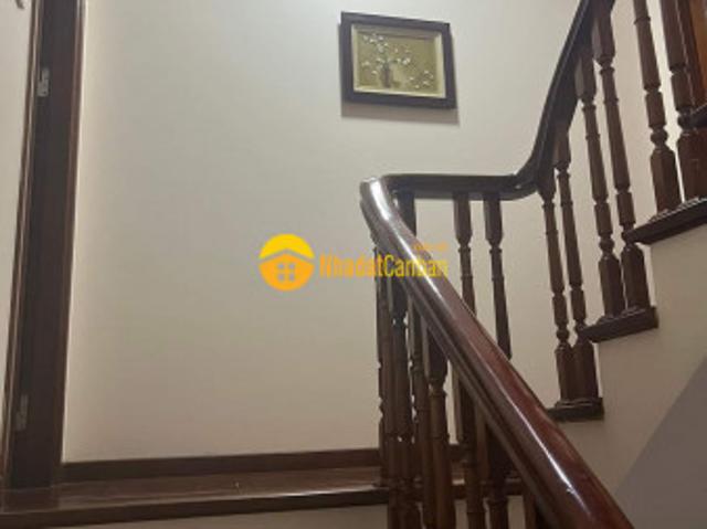 Bán nhà thuỵ khuê 6 tầng lô góc ngõ đẹp ở ngay 40m 5.3 tỷ