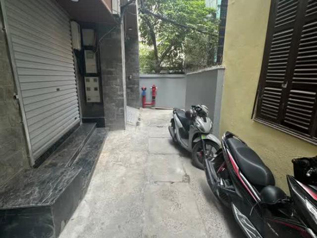 Bán Nhà Trần Cung, Cầu Giấy Nông 30M Ô Tô, 2 Thoáng 40m2, 7,4 Tỷ