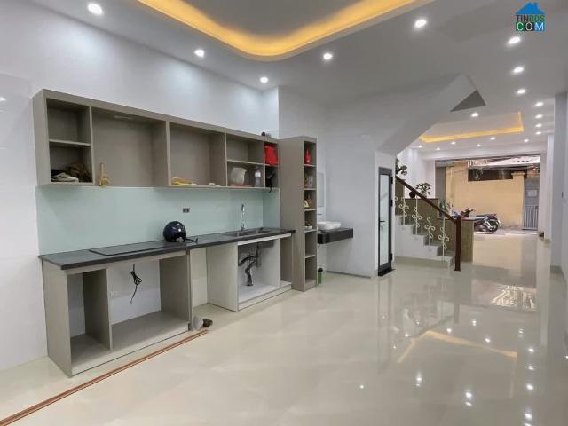 Bán Nhà Trần Duy Hưng Cầu Giấy 60m 5t 14.6ty lh: 0982.769.586