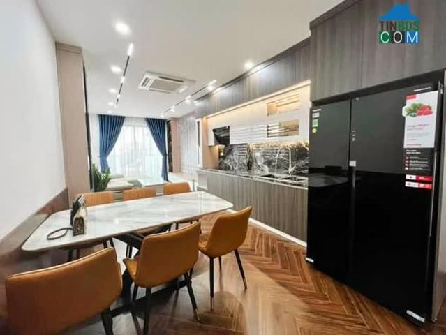 Bán nhà Trần Quốc Hoàn Cầu Giấy 65m*4T giá 13 tỷ, phân lô, ô tô tránh, ở văn phòng