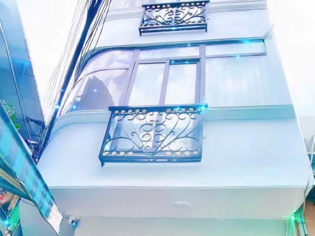 Bán nhà Trần Xuân Soạn Quận 7 4 tầng full nội thất chỉ 3.27 tỷ TL