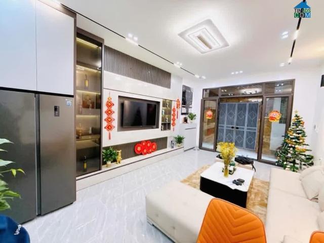 Bán nhà Trương Định giá siêu hời nội thất đẹp ngõ ba gác tránh 45m2 giá 7.5 tỷ