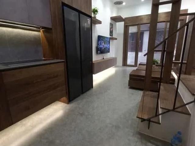 Bán Nhà Trương Định 27m2. 4 tầng. Mặt tiền 3.8m giá 6.95 tỷ Hai Bà Trưng Hà Nội