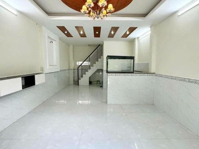 Bán nhà trục chính hẻm 388 thông ra khu dân cư đại ngân giá dưới 2,5 tỷ