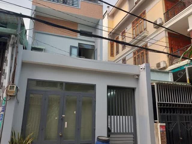 Bán Nhà trước mặt Đông Hưng Thuận, ngay Nguyễn Văn Qúa. Quận 12 200m2, Ngang 9,6m. Gía 10 Tỷ
