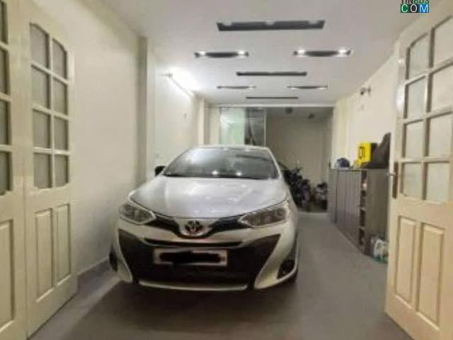 Bán Nhà Trích Sài, Tây Hồ. 79M2 6 Tầng Giá 18tỷ 10m Ra Mặt Phố Và Hồ Tây. Vị Trí Vô Cùng Đắc Địa