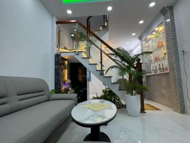 Bán Nhà Trong Ngõ Tùng Thiện Vương, Q. 8 28m2, 2pn, 2wc, 3.6 Tỷ Sổ Đỏ
