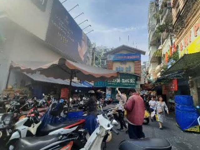Bán nhà trong long chợ Bàn cờ, F3, Q. 3, 45m2, 3 tầng BTCT, 8.95 Tỷ