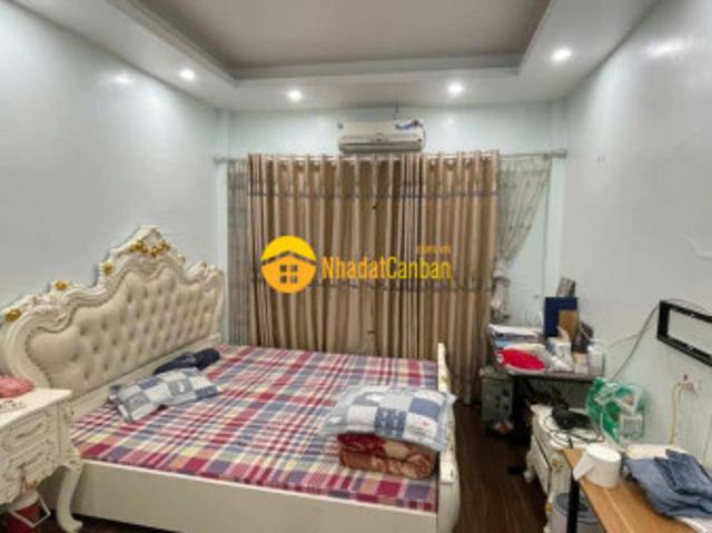 Bán nhà trung phụng 38m2, 4 tầng ngõ thông, oto kinh doanh 10.6 tỷ