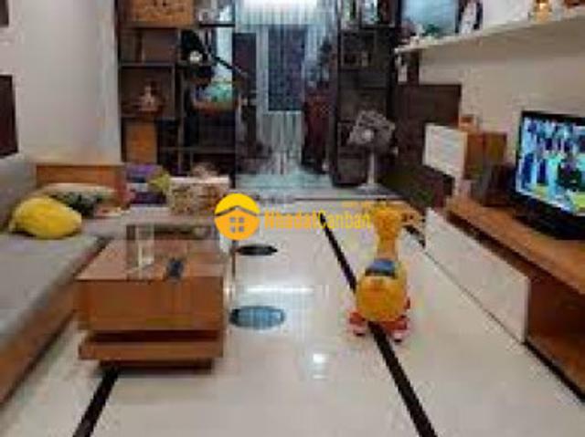 Bán nhà trung tâm ba đình nhà đẹp ở ngay ngõ rộng thoáng an sinh đỉnh sổ 33m2 mt 3m
