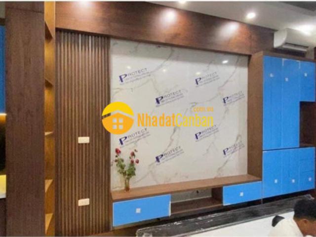 Bán nhà trung tâm hồ tây nhà mới gần đường ô tô full nội thất 4.3 tỷ