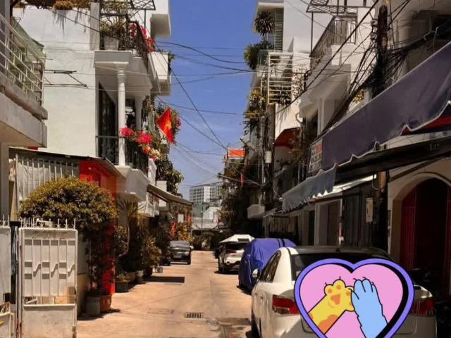 Bán Nhà Vừa Ở Vừa Kinh Doanh Ngay TTTP Nha Trang Đường 2 Oto