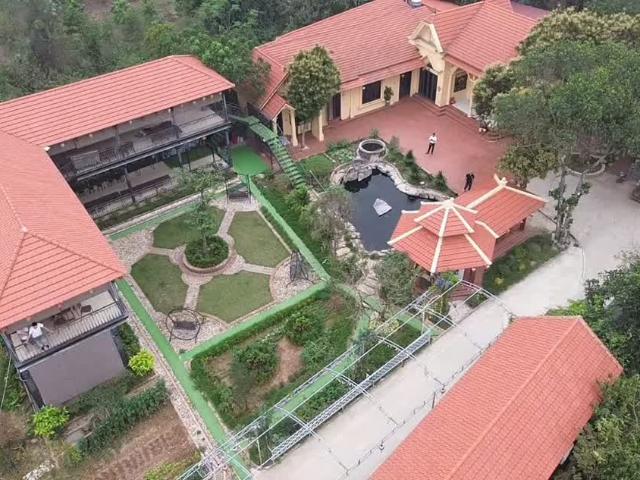 Bán Nhà Vườn Tại Sơn Tây, Hà Nội. DT 1972m2, Sẵn Sổ Đỏ Công Chứng Ngay, Chỉ 11tr/m2. Lh: 0969296