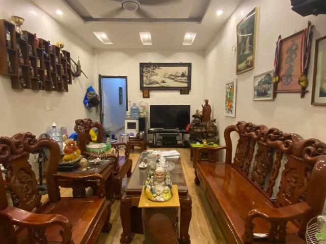 Bán nhà Văn Quán, diện tích rộng ở sướng, gần phố sát ô tô, tiện ích ngập tràn, 60m2, 13.5 tỷ