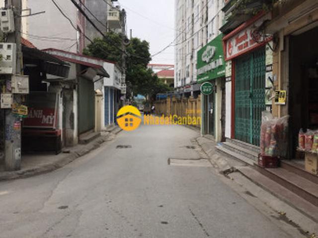 Bán nhà vị trí đẹp kd tốt đức thắng dt 60m2 lô góc đường ô tô tránh lh 0977699