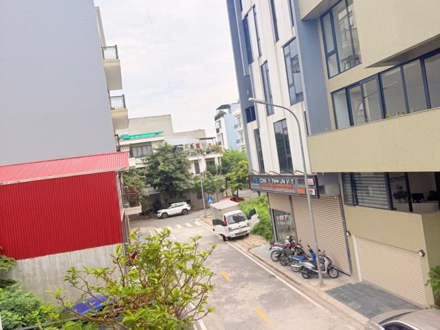 Bán nhà việt hưng 80m2 5 tầng thang máy ô tô tránh đỗ nhỉnh 20 tỷ