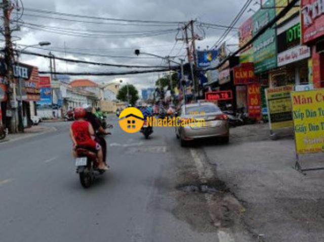 Bán nhà vip trường thọ, thủ đức, xe hơi đỗ cửa, diện tích khủng 115 m2 2 tầng giá rẻ chỉ 3 tỉ 4