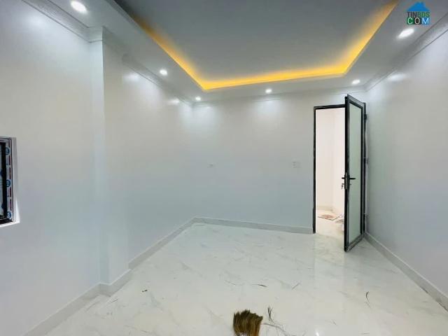 Bán Nhà Vip Hoàng Mai – Ô Tô Đỗ Cổng – 20M Ô Tô Tránh – Nhà Mới Đẹp Ở Ngay – 6.86 Tỷ