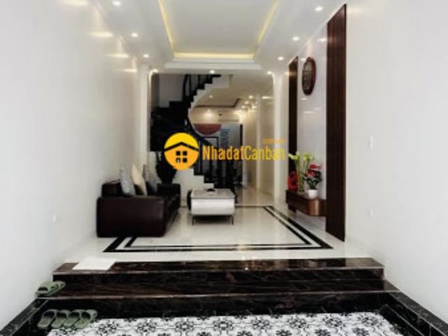 Bán nhà vip phố bồ đề nhà mới vào ở ngay