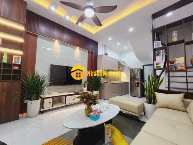 Bán nhà xã đàn 5 tầng mt 5m kinh doanh, ở ngay 6.8 tỷ