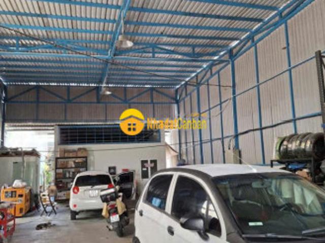 Bán nhà xưởng kinh doanh hay ở đều tốt, sát bờ sông sài gòn