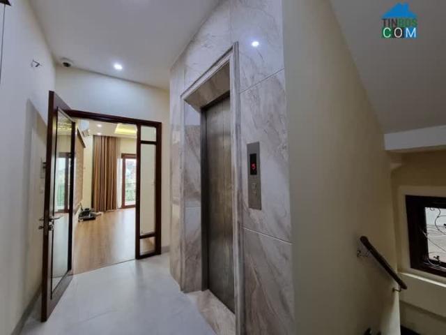 Bán Nhà Yên Hoa Tây Hồ 51m 6T Thang Máy MT4m 24 tỷ 0979312