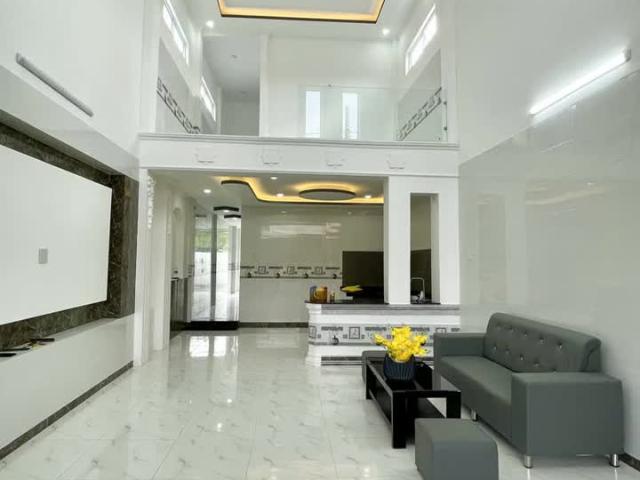 Bán nhà 113m² 1 trệt 1 lửng đẹp và sang trọng nhỉnh hơn 2,6 tỷ tại Sa Đéc