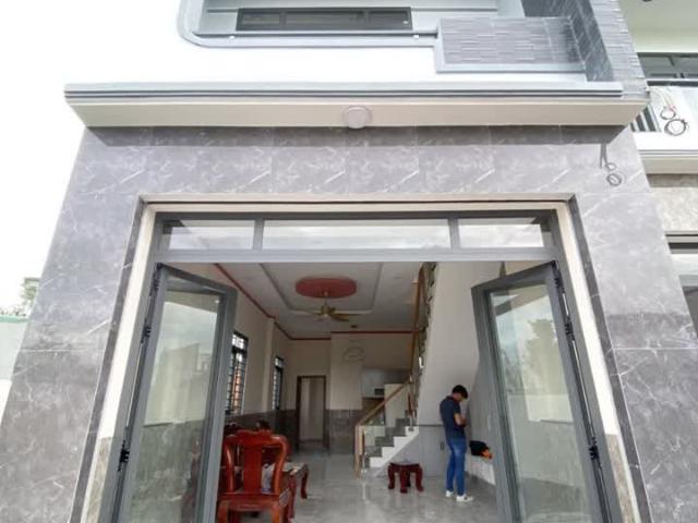Bán Nhà 1T1L Mới Hoàn Thiện. Đường Nhựa Xe né Nhau. Dt 64m2 p.Bửu Hòa Giá 2Tỷ7