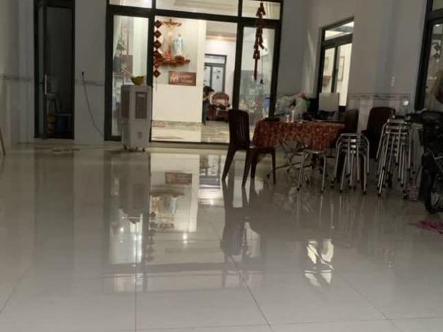 Bán Nhà 1T 1 L, Mặt Tiền Kinh Doanh, ngay chợ gia viên Tân Hiệp, đường ô tô thông