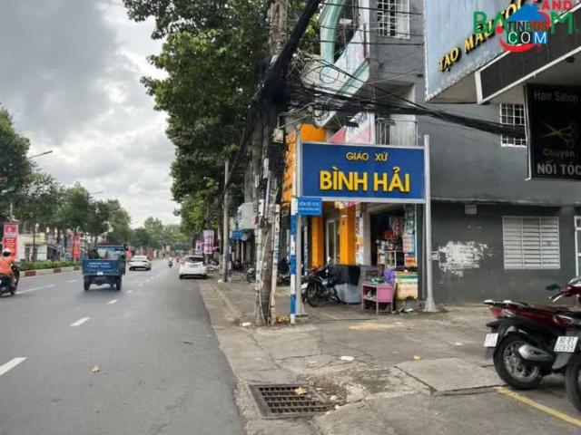 Bán Nhà 1T 1L Mặt Khinh Doanh 250M2 Vị Trí Đẹp, Đường Ô Tô Tân Tiến Biên Hòa Chỉ 7,75 Tỷ
