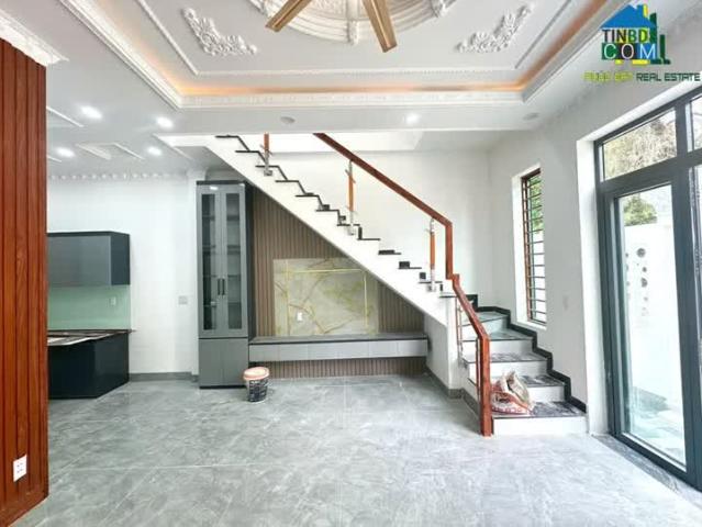 Bán nhà 1 Lầu nhà thờ Hóa An, đường nhựa 10m, SHR, giá rẻ