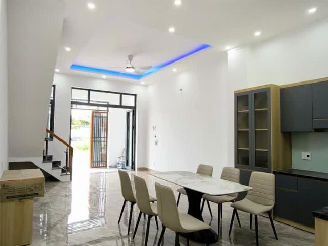 Bán Nhà 1 trệt 1 lầu Bửu Hòa, SHR đường xe hơi, gần vòng xoay Cầu Mới