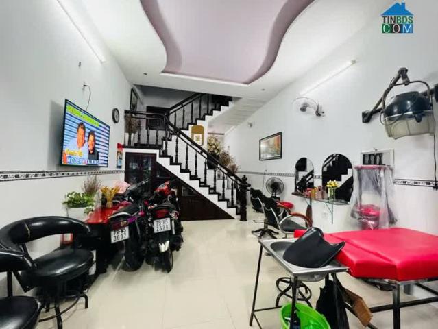 Bán Nhà 1 Trệt 1 Lầu Hẻm Đường Mai Xuân Thưởng, Vĩnh Hải, Nha Trang