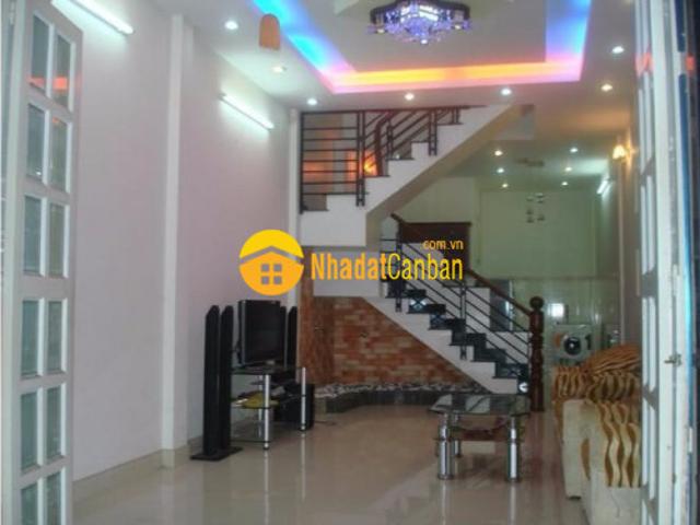 Bán nhà 1 trệt 1 lầu mặt tiền đường nguyễn kim hướng tây nam
