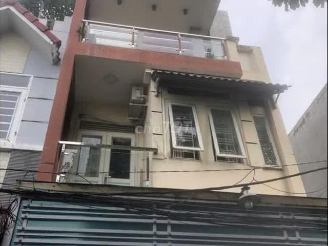 Bán nhà 1 trệt 2 lầu 68/28 Ngô Chí Quốc TP Thủ Đức hẻm xe hơi