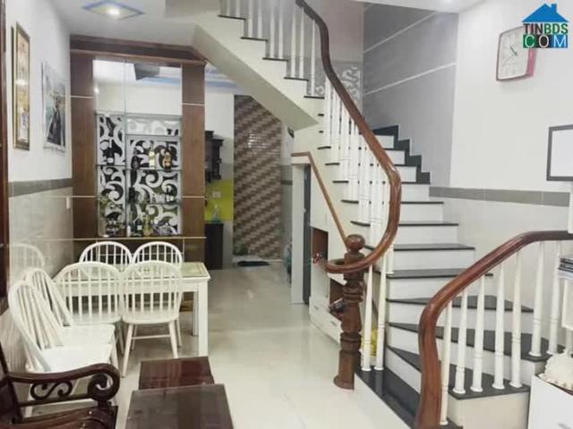 Bán Nhà 1 Trệt 3 Lầu Hẻm Ô Tô Đậu Trước Nhà Nguyễn Hới, Trung Tâm, Chỉ 4 Tỷ