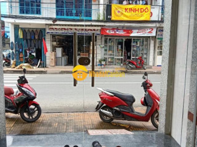 Bán nhà 1 trệt 3 lầu mặt tiền phường 1 vĩnh long