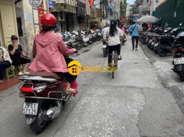 Bán nhà 2 mặt thoáng hoàn kiếm 3.25 tỷ