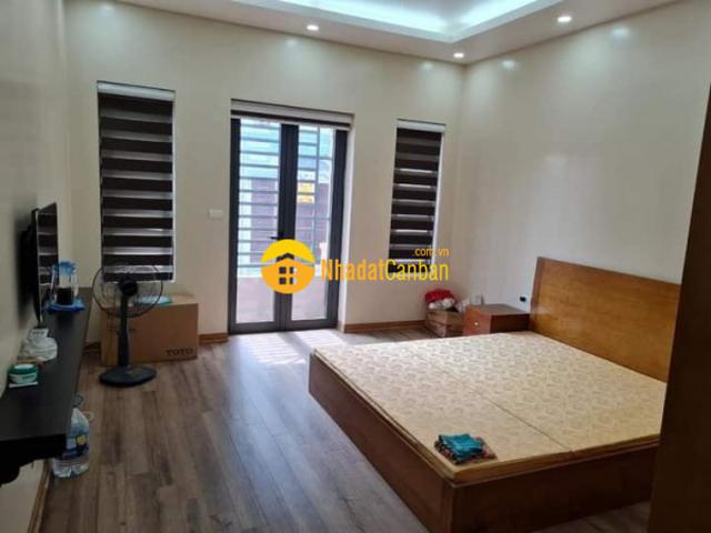 Bán nhà 2 mặt thoáng nhà 45m2 khu vực thái thịnh yên lãng giá 4,833 tỷ