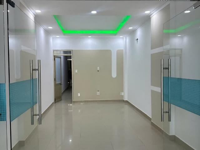 Bán nhà 2 mặt tiền hẻm ô tô rộng đường Điện Biên Phủ Nha Trang Diện tích: 82,5m2 Giá 5,8 tỷ