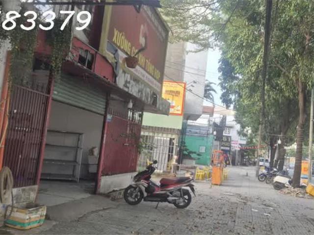 Bán nhà 2 mặt Tiền Lê Thị Riêng, P. Thới An, Quận 12, gác lửng. Vị Trí Đẹp, DT 120m2, giá 14 tỷ