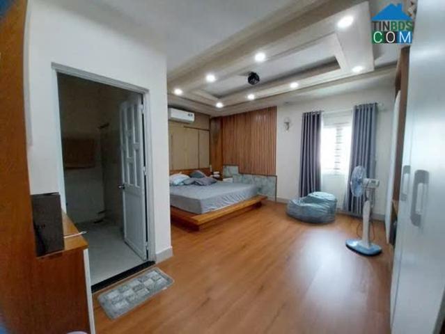 Bán Nhà 2, Mặt Tiền Đường Nhựa, Có Lề Đường Diện Tích Ngang 5.5m, Dài 18m